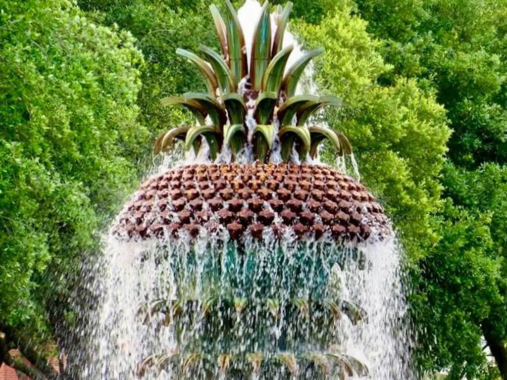 Charleston sc pineapple fountain