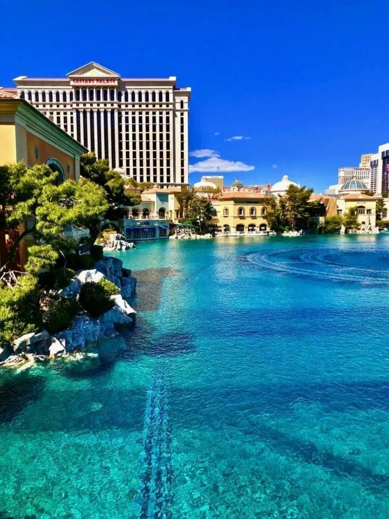 Las vegas nevada bellagio fountains caesars the road taken to travel guide