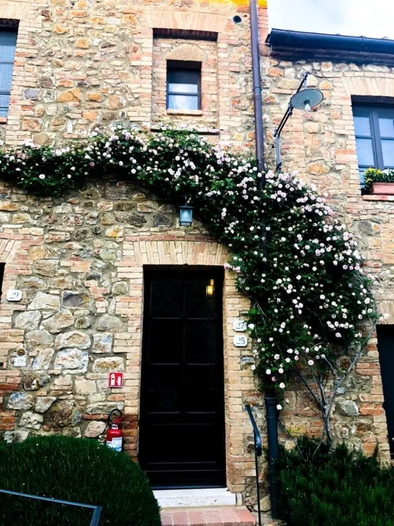 Suite castello banfi il borgo tuscany italy