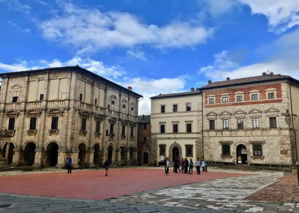 Main square piazza montepulciano italy theroadtaken2