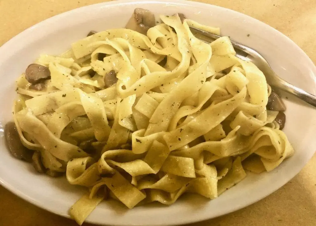 Mushroom pasta la buca di enea pienza italy