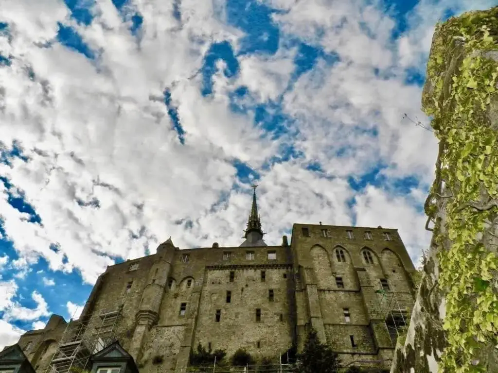 Mont saint michel exterior walls