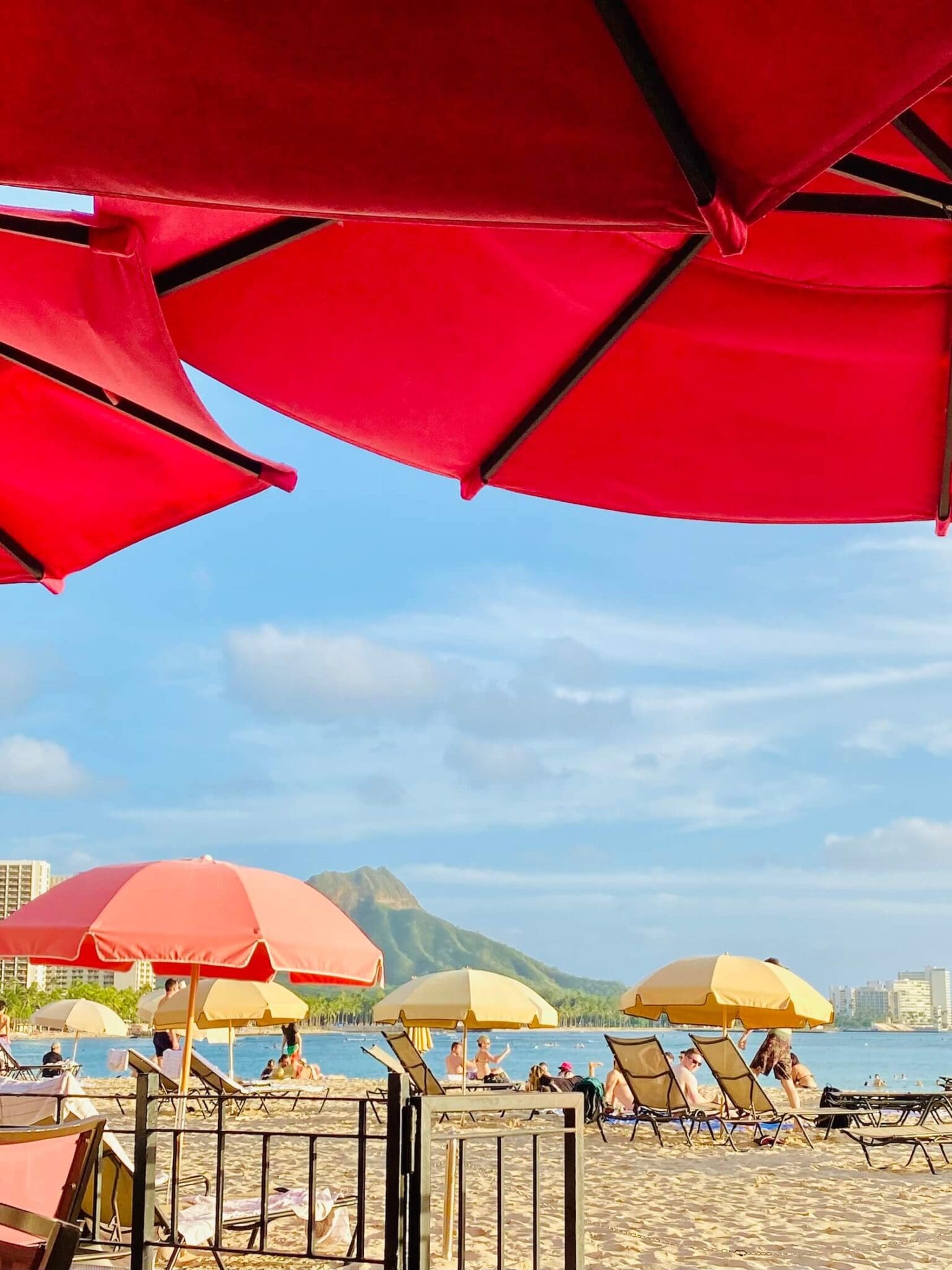 Waikiki beach diamond head oahu hawaii