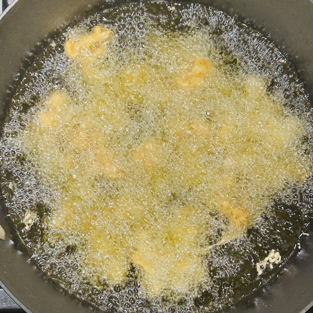 Frying cauliflower