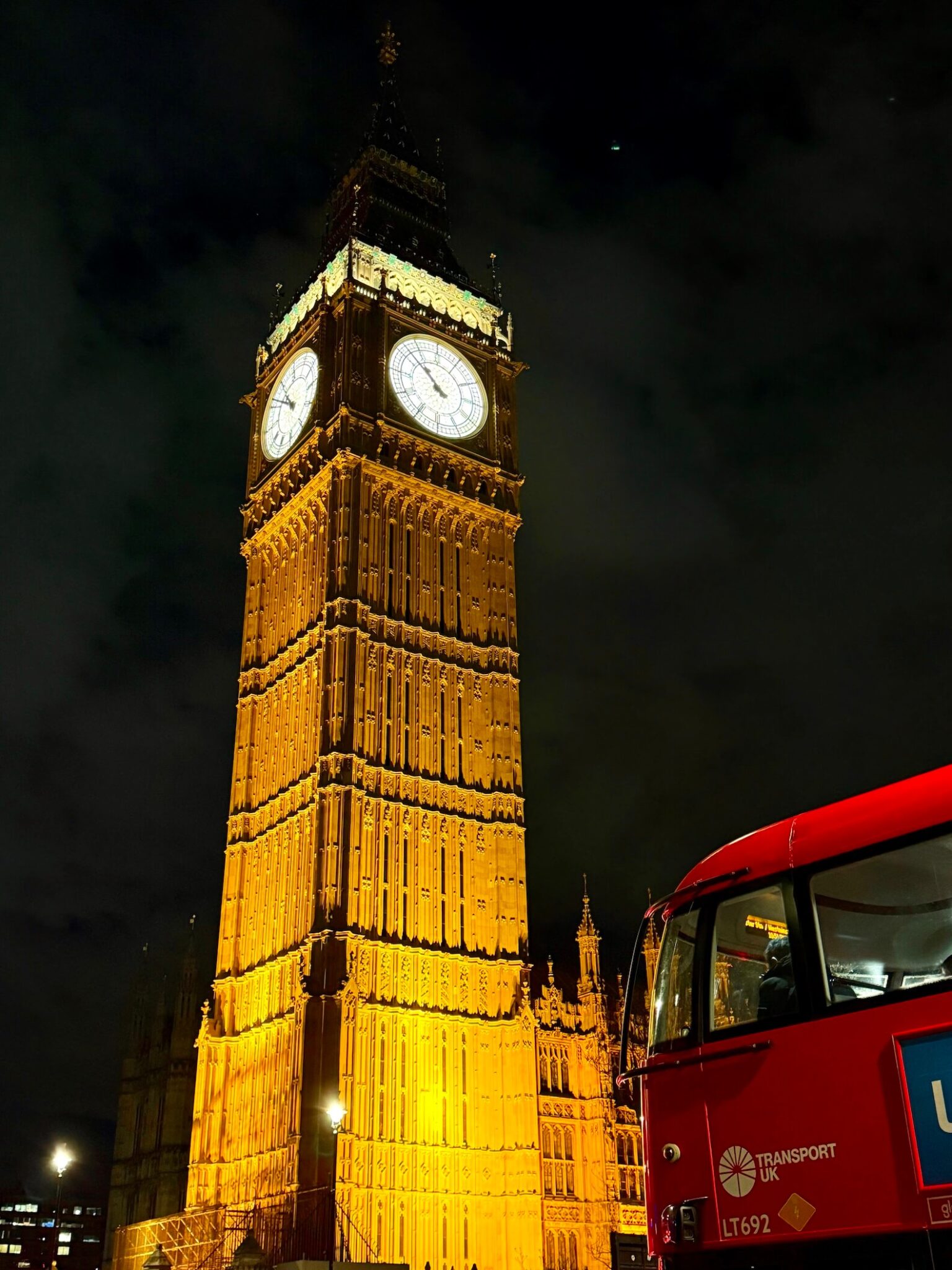 big ben clock tower night