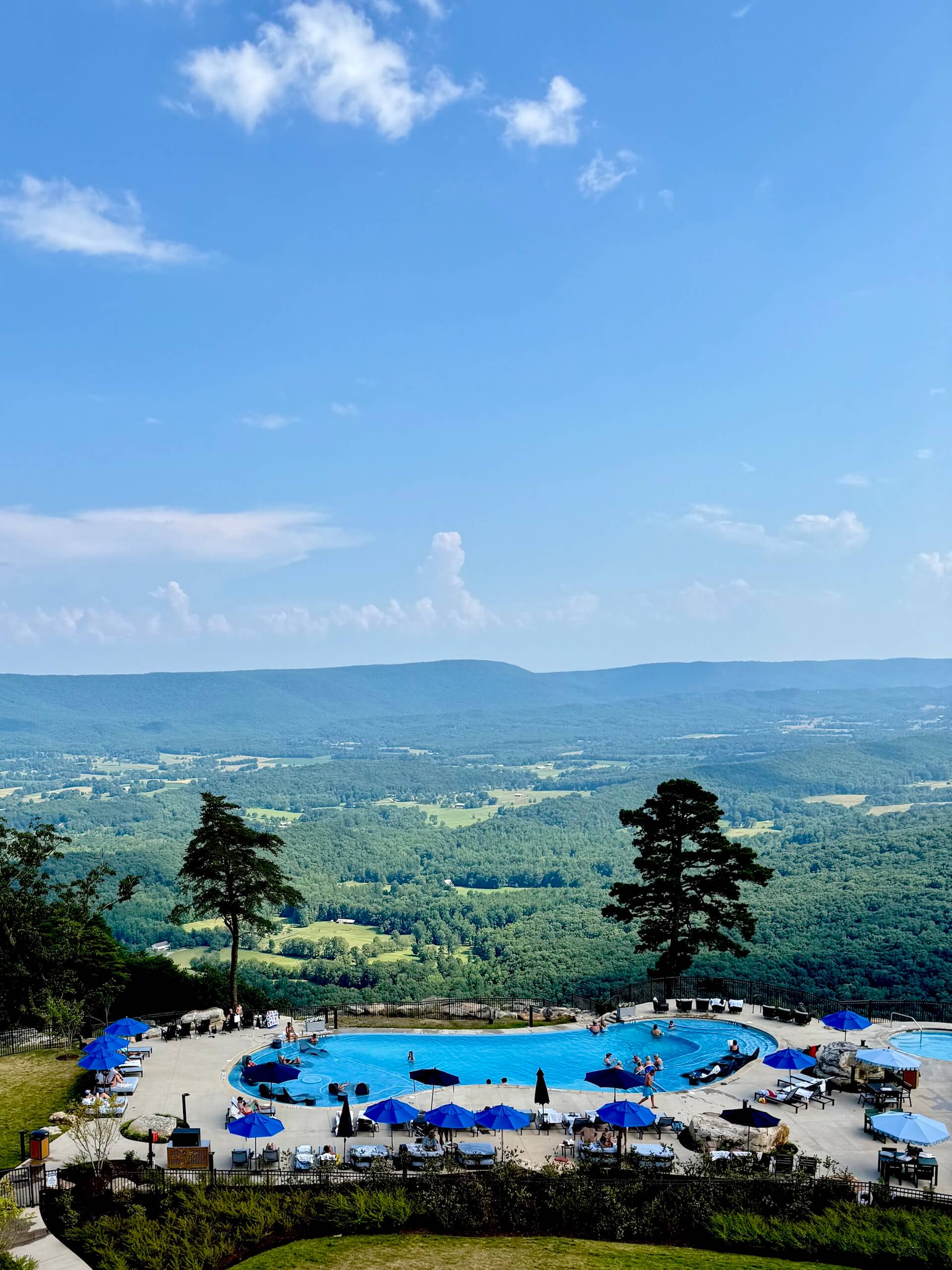 cloudland resort at mclemore room 446 view