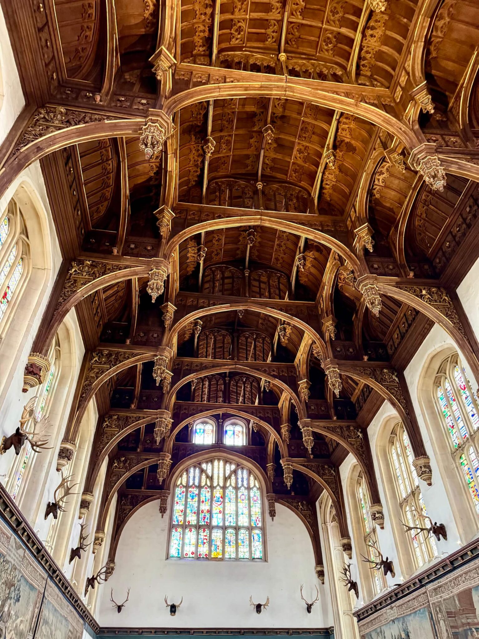 hampton court palace banquet hall ceiling