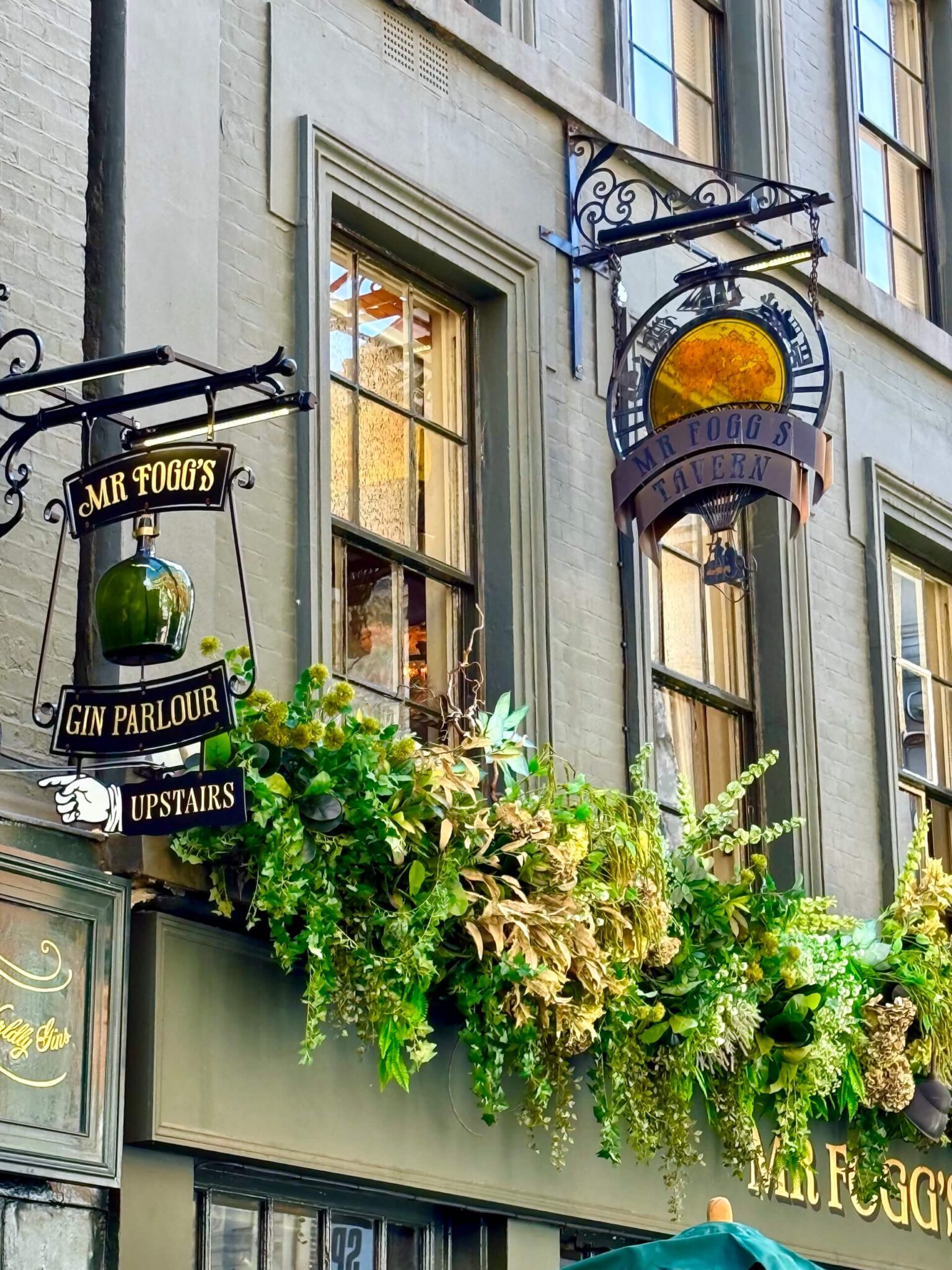 mr foggs gin parlour tavern london