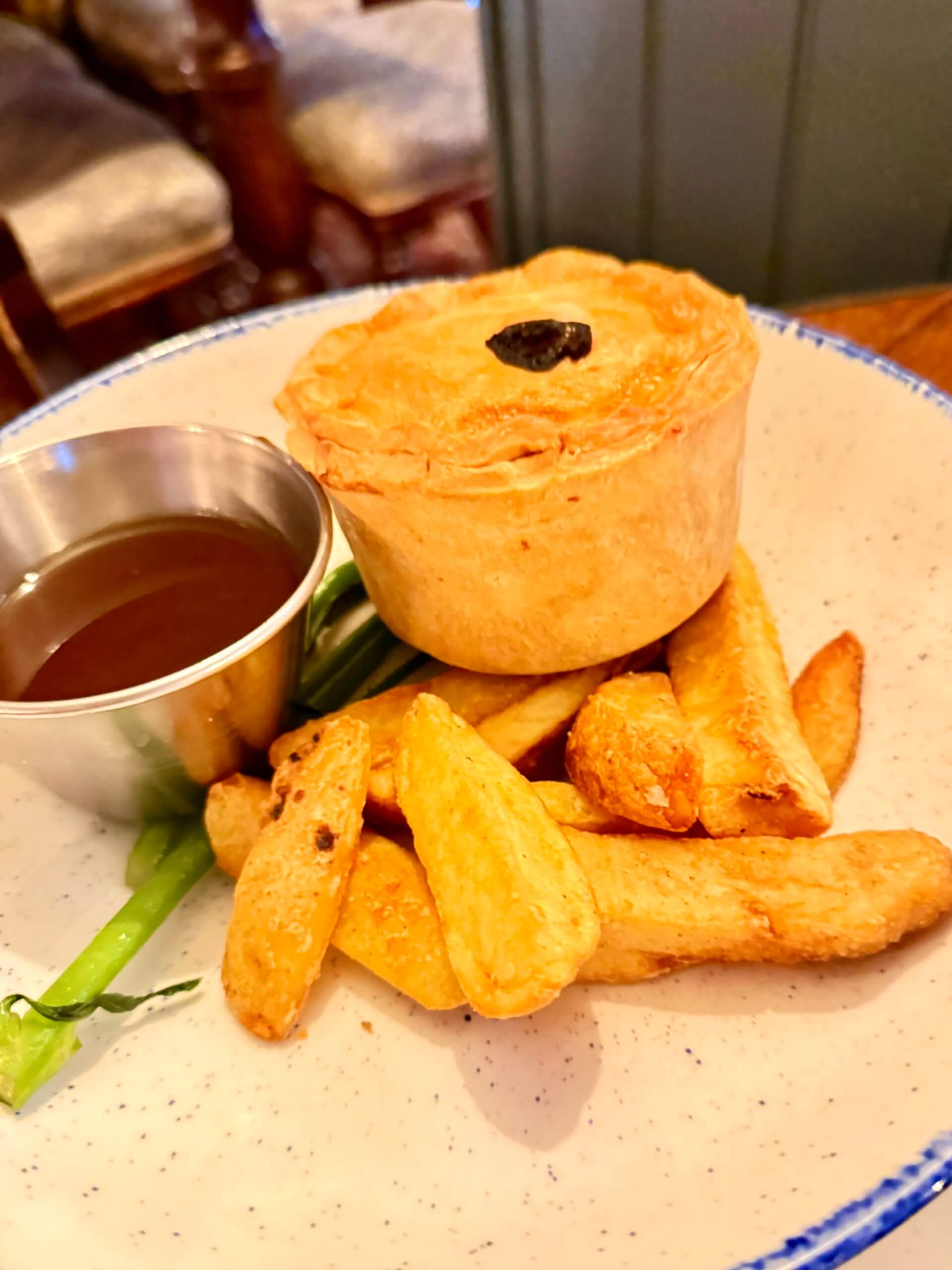steak and ale pie horse and guardsman london