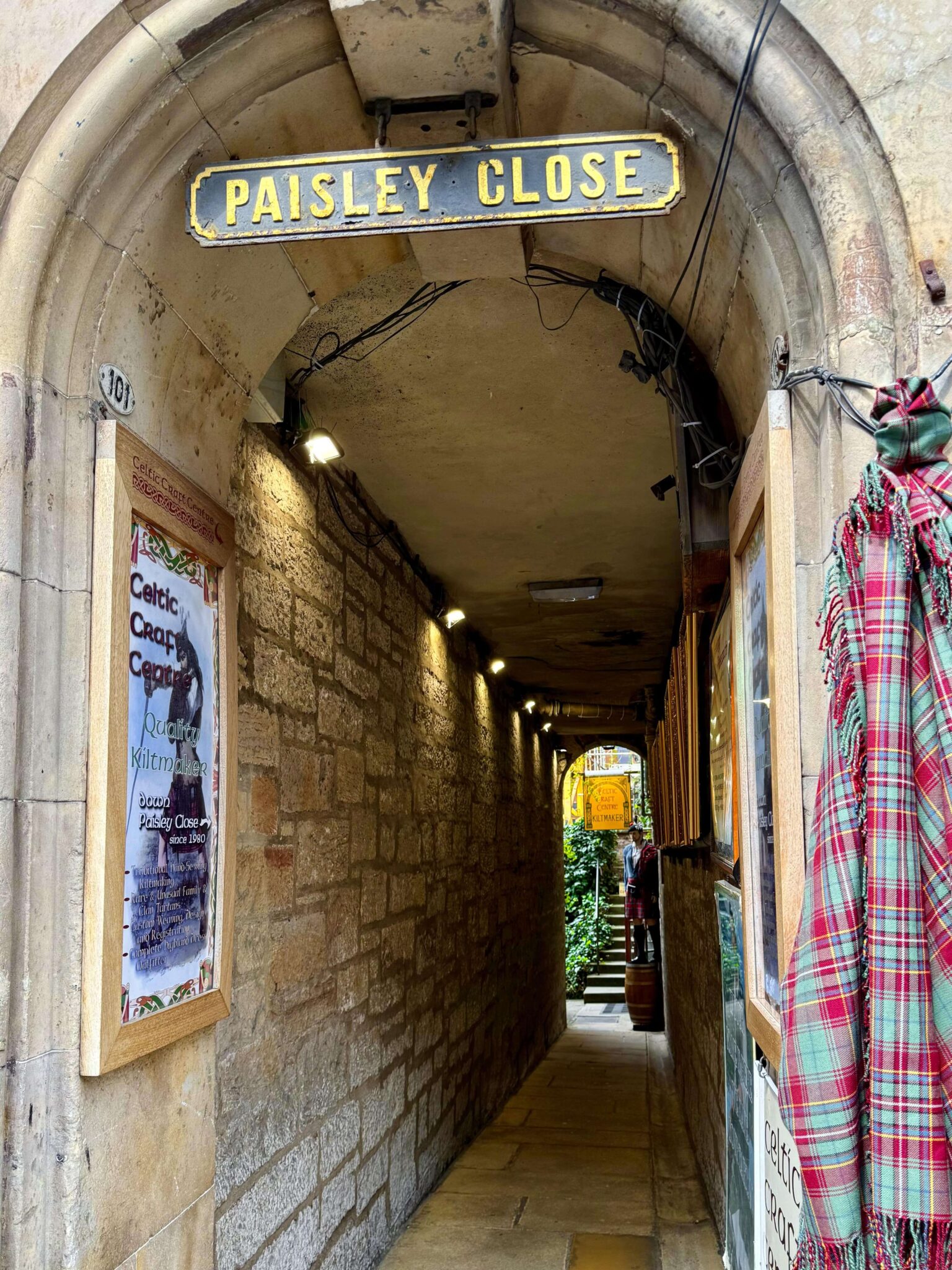 paisley close royal mile edinburgh scotland