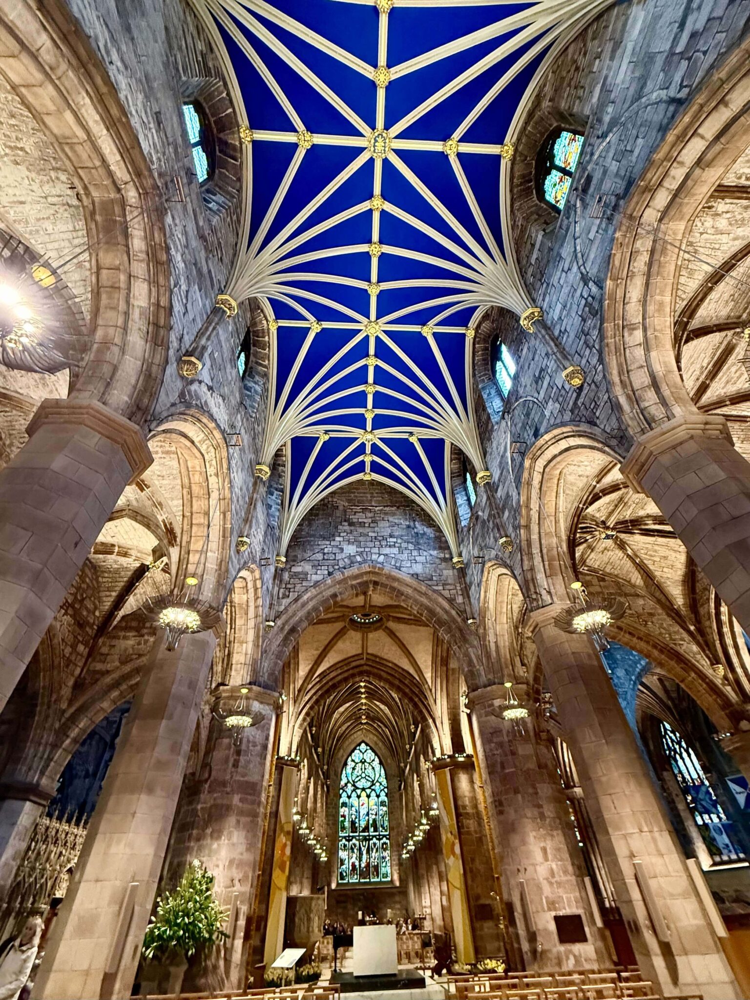 st giles cathedral blue vaulted ceiling royal mile edinburgh