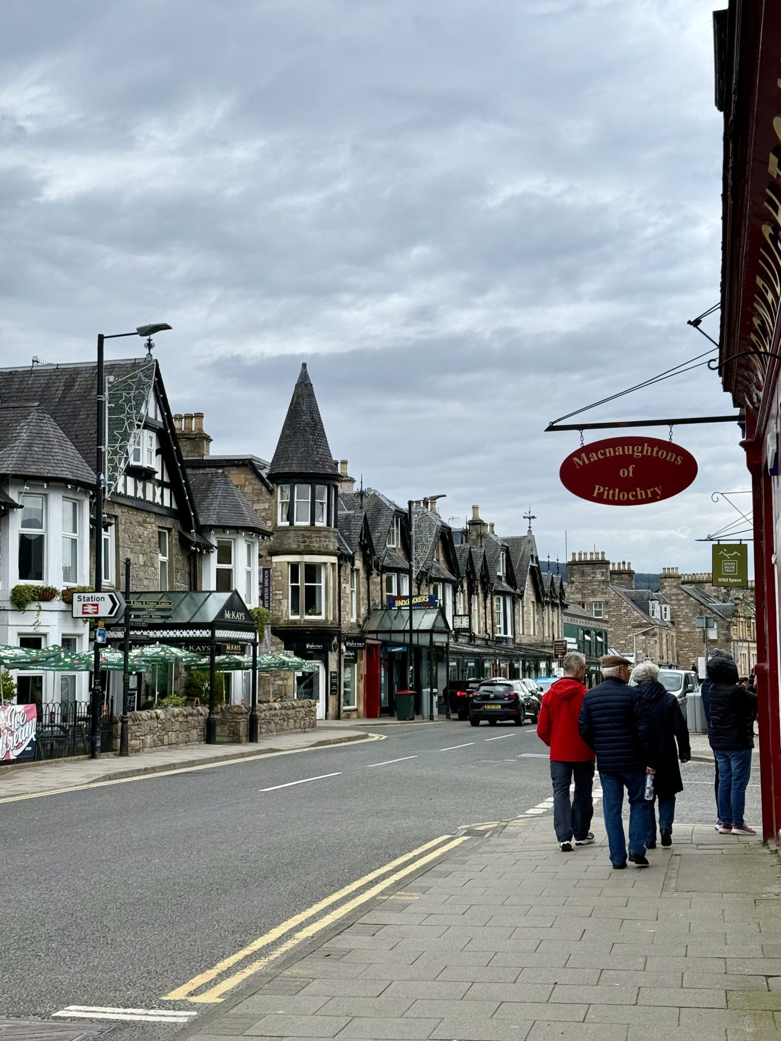 pitlochry main street scotland