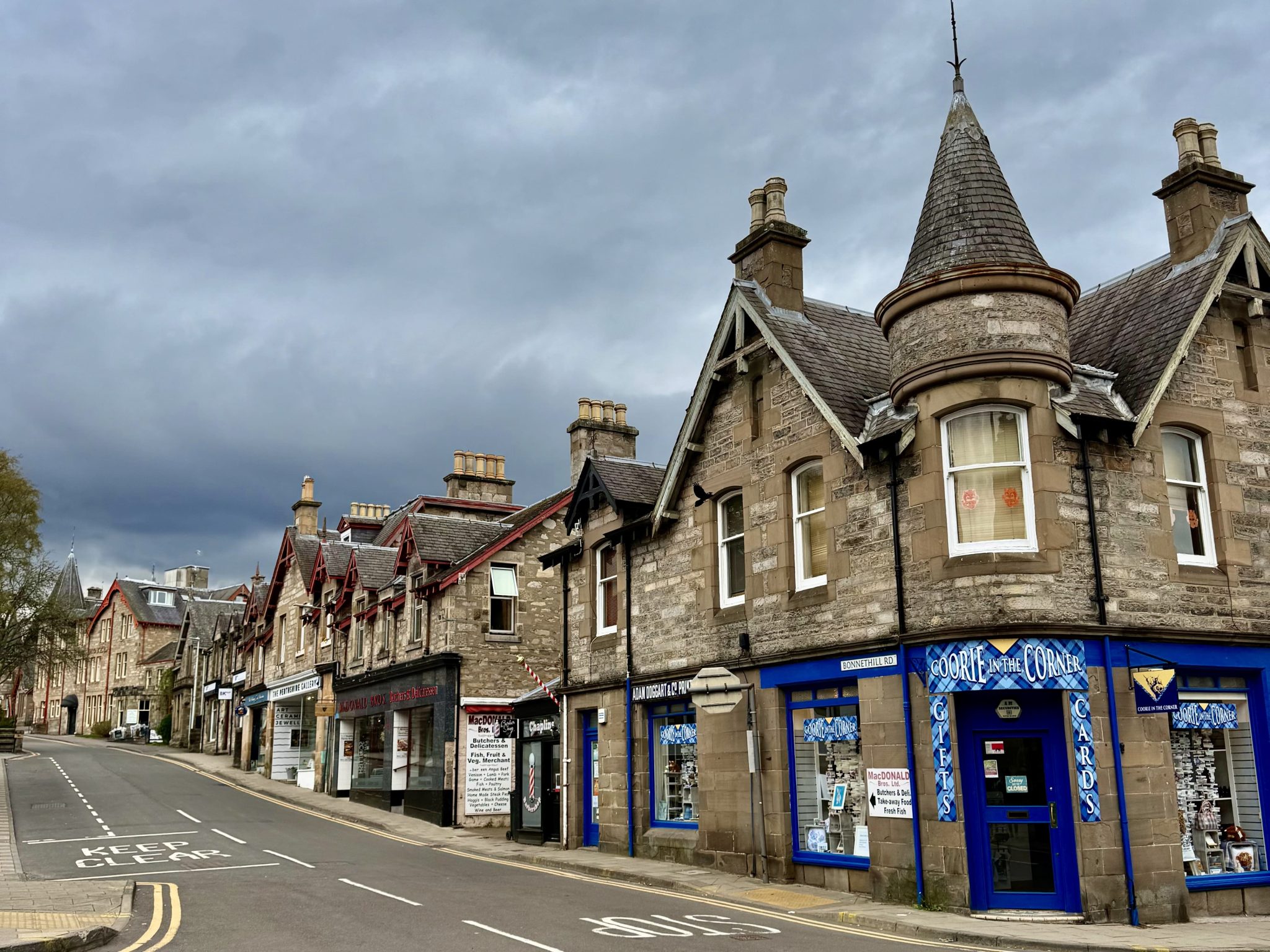 pitlochry stone turret scotland